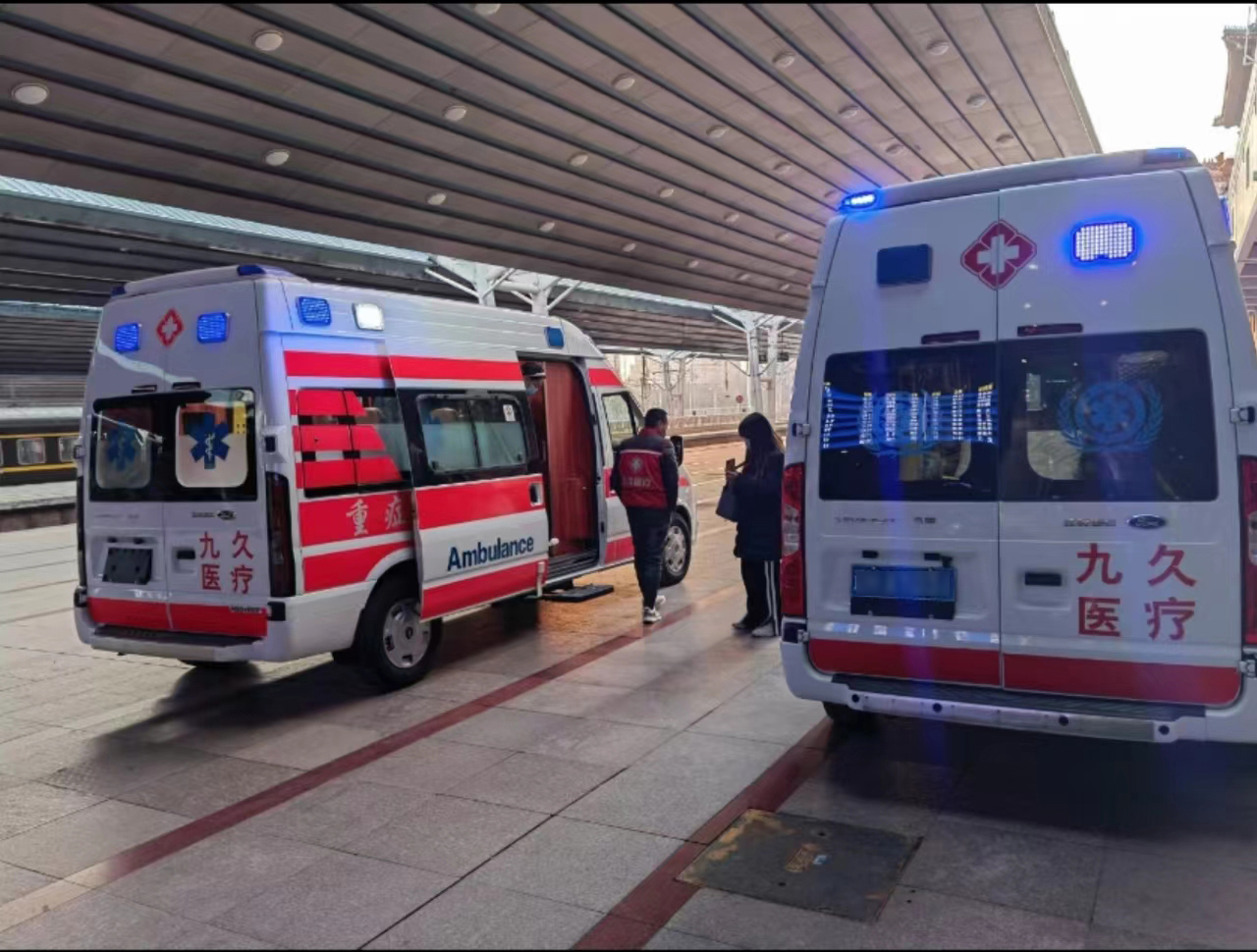 青阳县救护车长途转运